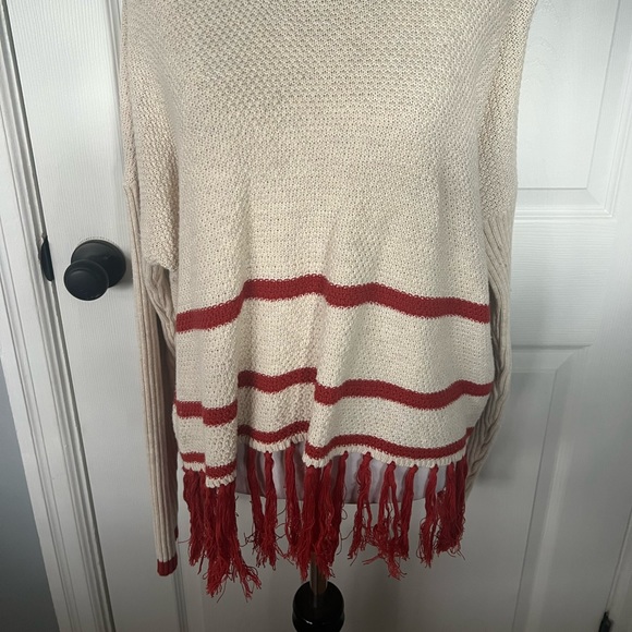 Minkpink Fringe Trim Cropped Sweater - Picture 3 of 16